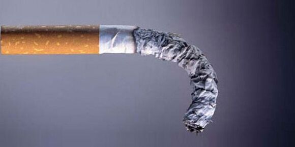 Fumare sigarette porta allo sviluppo dell'impotenza negli uomini